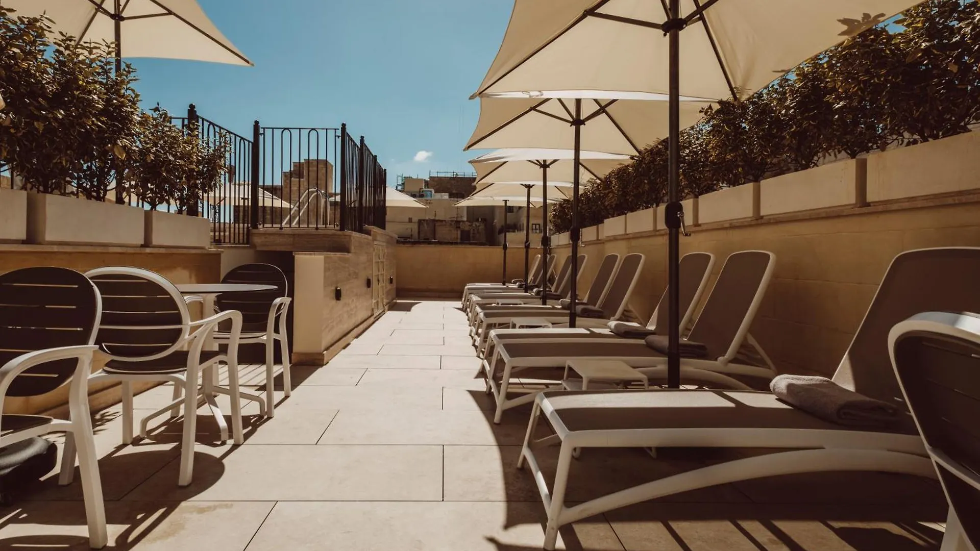 Hotel San Karlu La La Valletta Malta